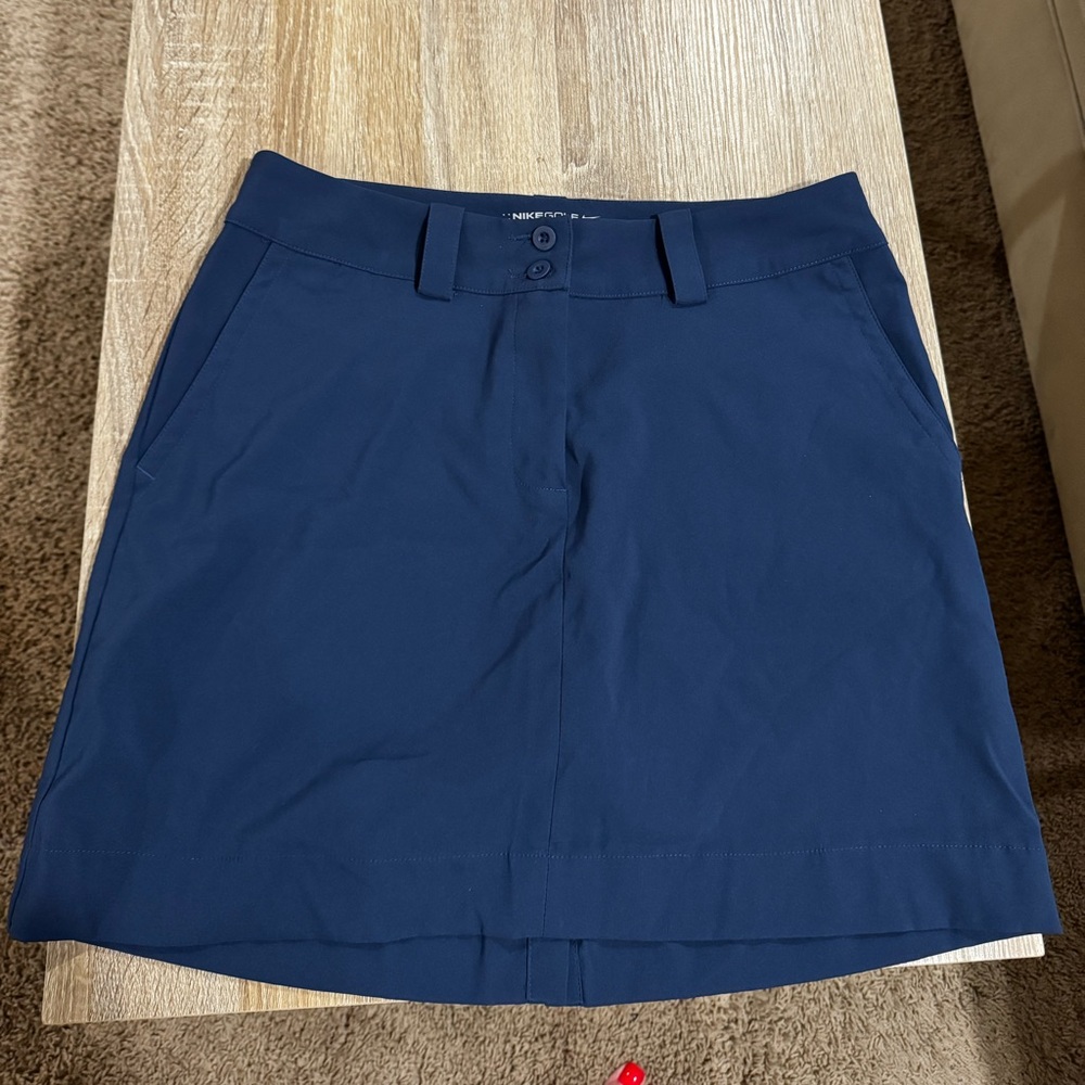 Nike Golf Dri-FIT Navy Skort size 6